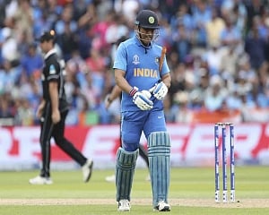 Was lucky to get a direct hit from the outfield: Guptill on Dhoni run out