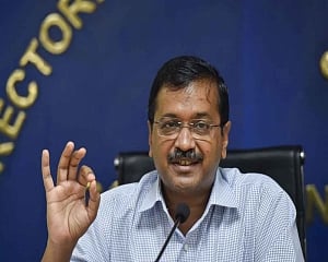 Why are you giving 'freebies', it may result in loss to metro, SC tells Delhi govt