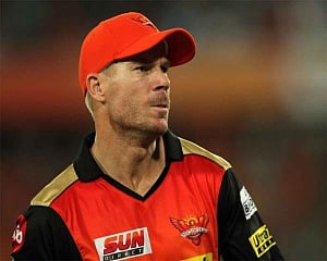 With Ashwin operating, Warner shows how to avoid 'Mankading'