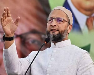 Won't allow Bharat to become 'Hindu Rashtra': Owaisi