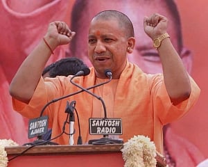 Yogi announces free bus rides for women on Rakhi