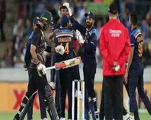 'Concussion Sub' Chahal trumps Australia, India win first T20 by 11 runs