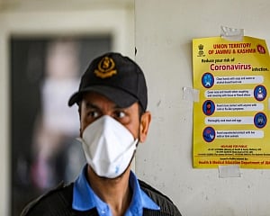 11 more test positive in J&K, tally rises to 49