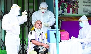 3,318 new cases, 61 deaths on Thursday