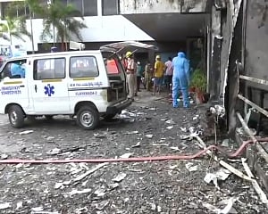 10 patients killed in fire at COVID care facility in AP