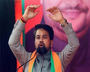 Abdullah-Mufti family treated J&K youth as stepchild: Anurag Thakur