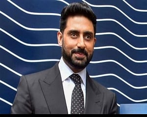 Abhishek Bachchan tests negative for COVID-19, discharged from hospital