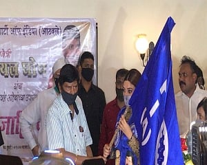Actor who accused Kashyap of rape joins Athawale's party
