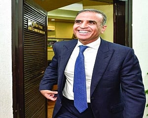 AGR unprecedented crisis, sought cut in taxes for industry: Mittal