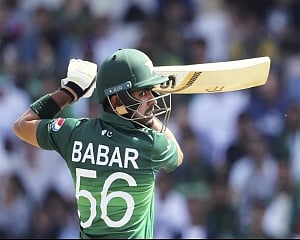 Akram backs Babar to take over Test captaincy, urges him to be assertive