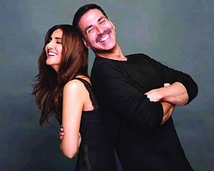 Akshay Kumar can ace any genre: Vaani