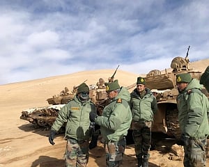 Army chief Gen Naravane visits forward posts in eastern Ladakh; reviews situation