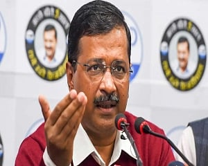 Besides aam aadmi, CM invites PM for oath event