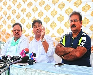 BJP seeks CBI probe into phone tapping