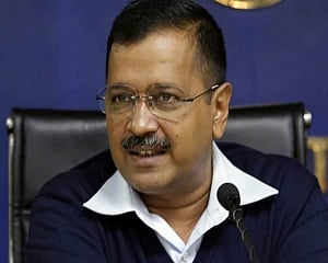 Building collapse: CM says he is closely monitoring situation