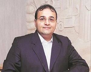 CBI takes DHFL promoters Kapil, Dheeraj Wadhawan into custody in Yes Bank scam