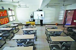 CBSE to reduce IX to XII syllabi by 30% to make up for corona loss