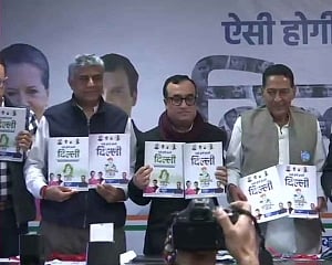 Cong poll manifesto: Unemployment allowance, cashback schemes, 300 units free power
