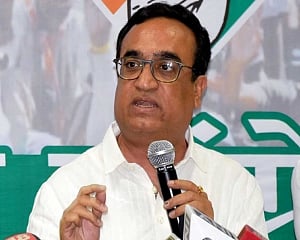 Congress demands Union Minister Gajendra Shekhawat's resignation