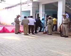 Jharkhand bypoll: BJP leading in both Dumka, Bermo