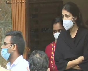 Court extends Rhea Chakraborty's judicial remand till Oct 6