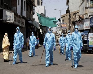 COVID-19 cases in Guj up by 230 to 3,301; death toll 151