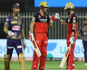 De Villiers played like a superhuman on a pitch where other batsmen struggled: Kohli