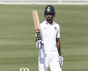 Dismissals due to batsmen's errors: Vihari