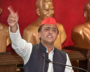 Farmers pride of country, BJP should stop insulting them: Akhilesh Yadav