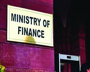 FinMin allows additional Rs 7,376 cr borrowing by UP, AP
