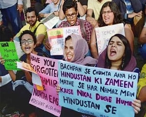 FIR in Lucknow against 100-125 unidentified women for anti-CAA protests