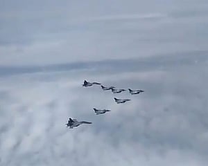 5 Rafale jets arrive in India in a boost to IAF's combat capability