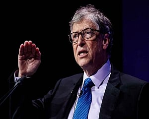 Gates steps down from Microsoft board to serve humanity