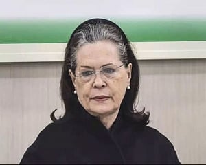Have lost comrade, colleague, friend: Sonia on Patel's demise