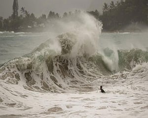 Hawaii battles complacency after another hurricane near-miss