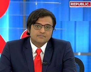 HC refuses interim bail to Arnab in suicide abetment case