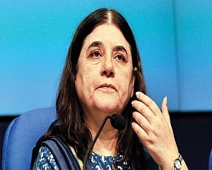 HC seeks CBI stand on Maneka's plea against order for probe in graft case against her