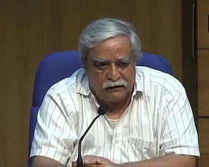 ICMR bats for Oxford vaccine, WHO lists 3 more as frontrunners