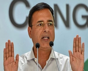 If Dushyant keeps supporting BJP in Haryana, JJP MLAs should elect new leader, quit govt: Surjewala
