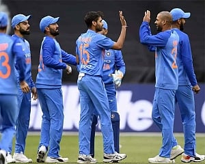 Indore T20: Pressure mounts on Dhawan as battle with Rahul for opener's slot heats up