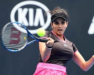 Injured Sania exits Australian Open with calf injury