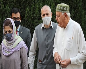 PAGD alliance ahead in 73 seats, BJP in 50 in J-K district polls