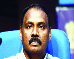 J&K L-G GC Murmu resigns; for CAG post?