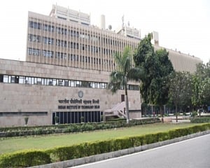 JEE-Advanced results announced; Pune boy Chirag Falor tops exam: IIT officials