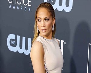 Jennifer Lopez regrets turning down 'Unfaithful'