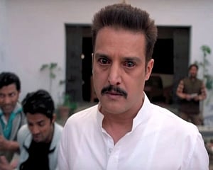 Jimmy Shergill, Varun Badola in Indian adaption of Israeli series 'Kvodo'