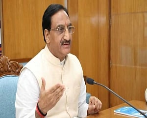 JNU fee-hike issue sorted out, continuing protests not justified: HRD minister