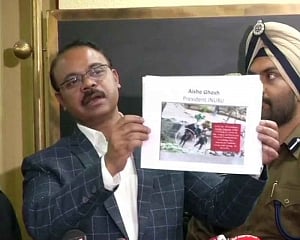 JNU violence: Police release pictures of 9 attackers, say JNUSU prez Aishe Ghosh a suspect