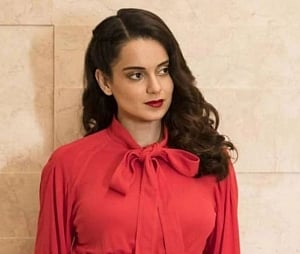 Kangana Ranaut pens another poem, Rakh