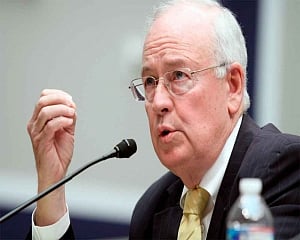 Ken Starr, celebrity lawyer Dershowitz join Trump defense team